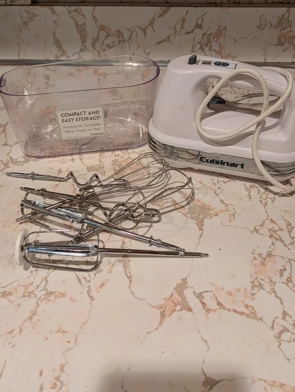 Cuisinart 9 Speed handmixer